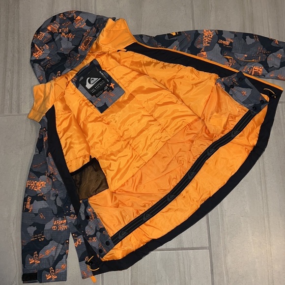 COPY - ❄️ QUIKSILVER MISSION PRINTED SNOWBOARD JACKET FOR BOYS YOUTH NWT 🎿 - Picture 5 of 7